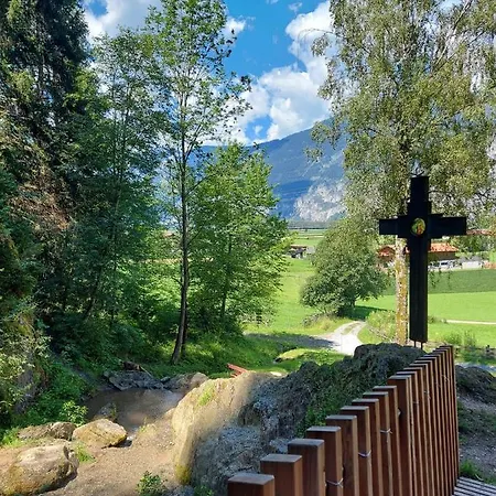 לינה וארוחת בוקר Margit's Ranch Urlaub Am Pferdehof