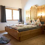 Margit's Ranch Urlaub Am Pferdehof Frühstückspension Silz